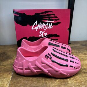 New Gnarcotic Skelly Runners Pink Size 9 New With Box Shoes Slip On Rubber